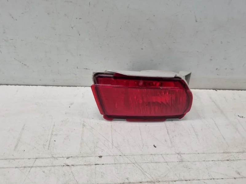 Фонарь противотуманный Toyota Land Cruiser Prado 2009-2021 150