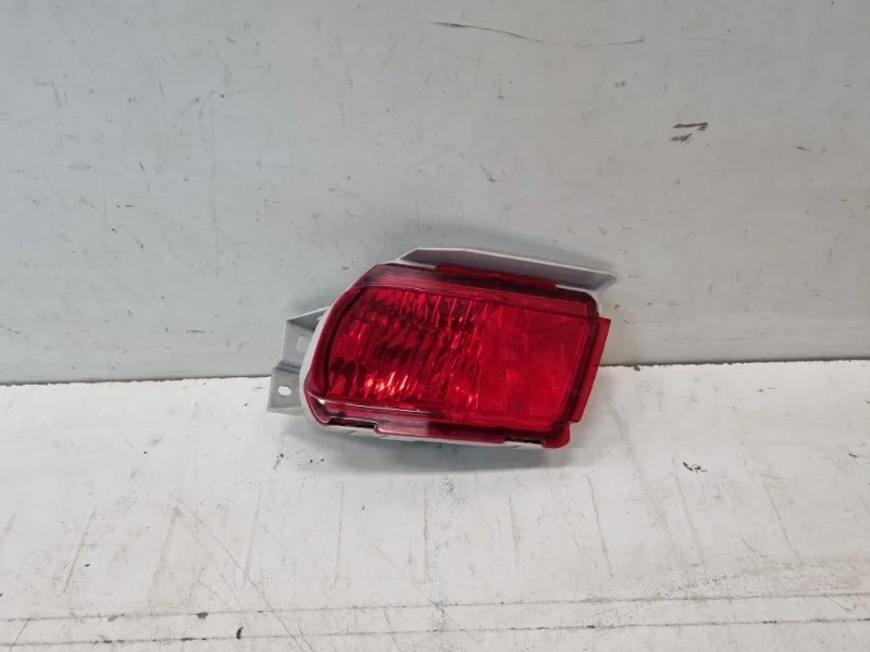 Фонарь противотуманный Toyota Land Cruiser Prado 2009-2021 150