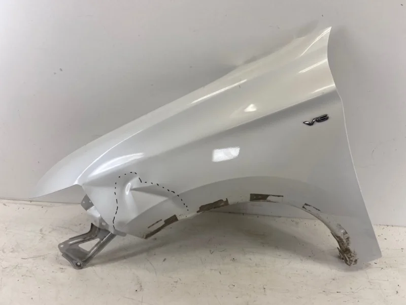 Крыло Outlander 2015- 3