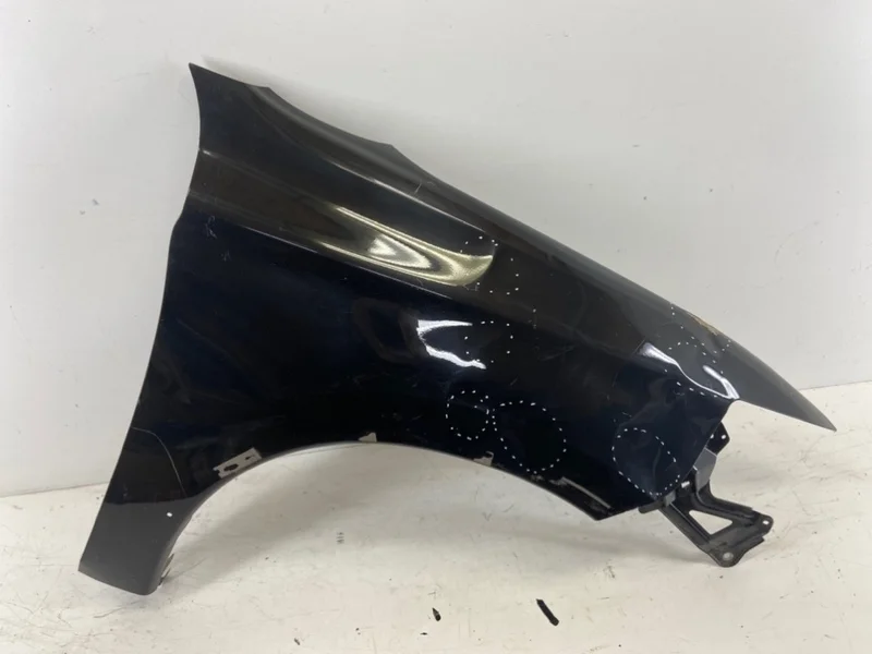 Крыло Outlander 2012- 3