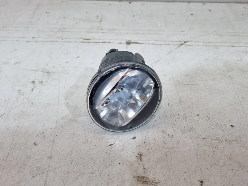 Фара противотуманная Toyota Camry 2018- 70