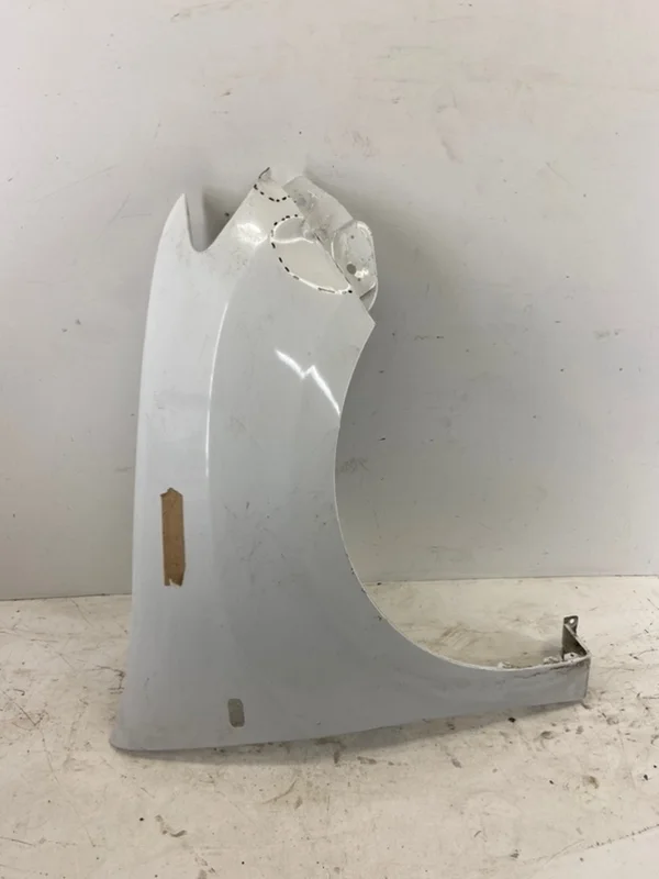 Крыло Renault Logan 2014-