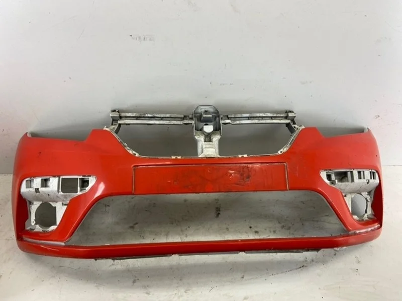 Бампер Renault Logan 2017-