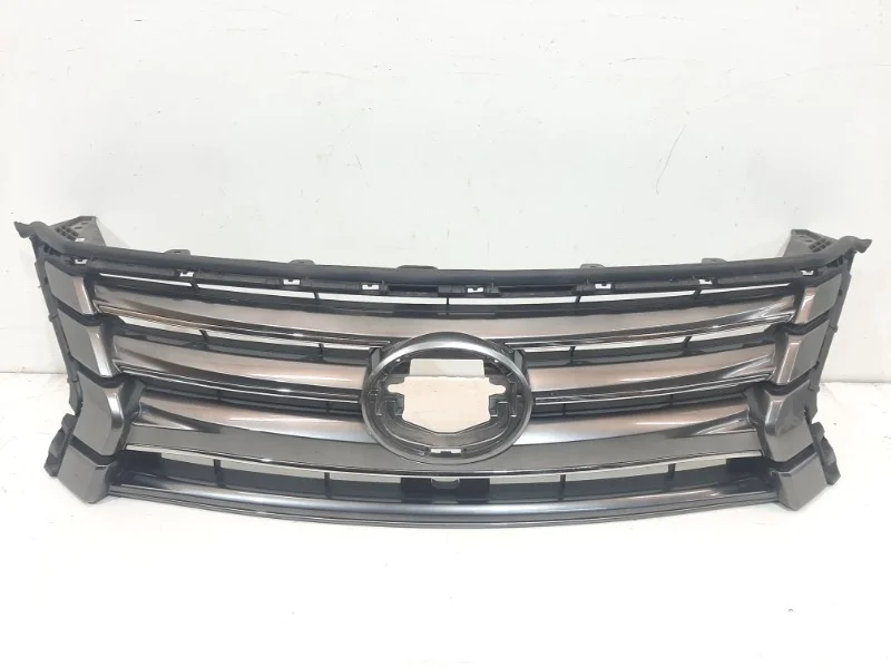 Решетка радиатора Lexus LX 2016-2022 3