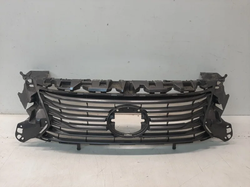 Решетка радиатора Lexus ES 2015-2017 6