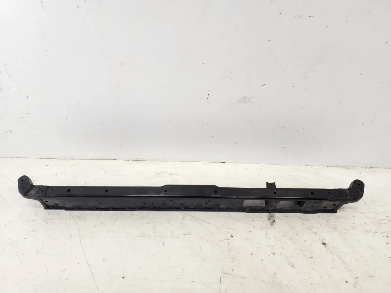 Панель передняя (телевизор) Kia Sorento 2015-2019 3