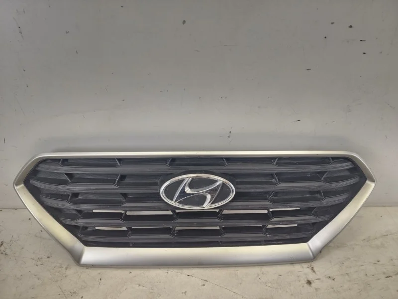 Решетка радиатора Hyundai Creta 2021-