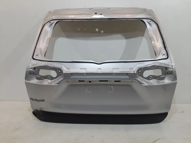 Крышка багажника Toyota Rav4 2018-2023 50