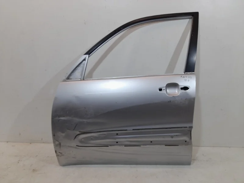 Дверь Toyota Rav4 2000-2006