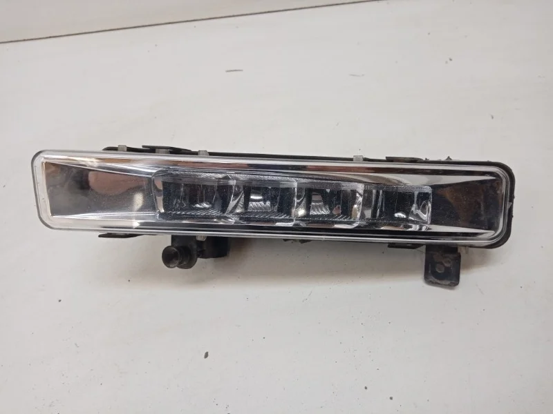 Фара противотуманная BMW 5er 20`16- G30