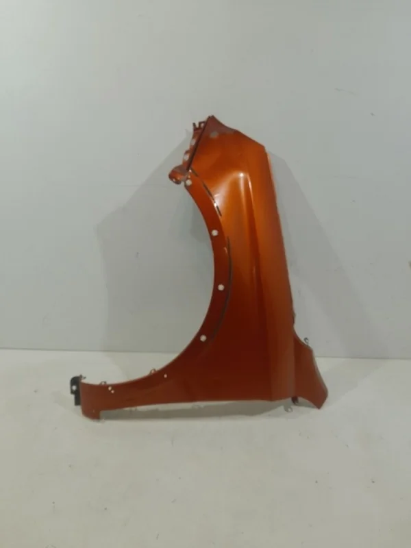 Крыло Lada Vesta Cross 2015- SW