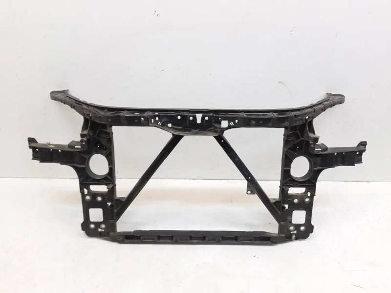 Панель передняя (телевизор) AUDI Q7 2005-2015 4L