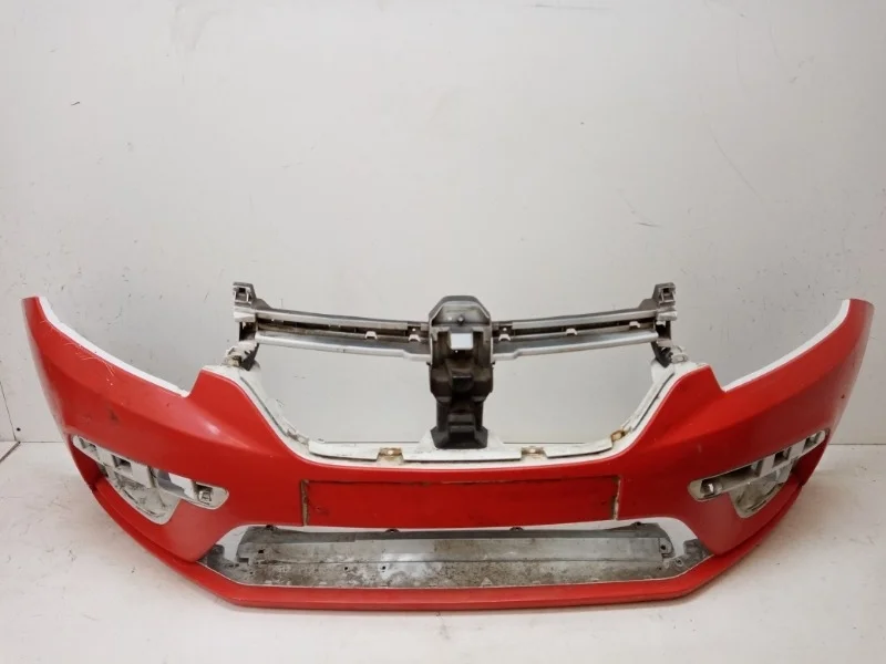 Бампер Renault Logan 2017-