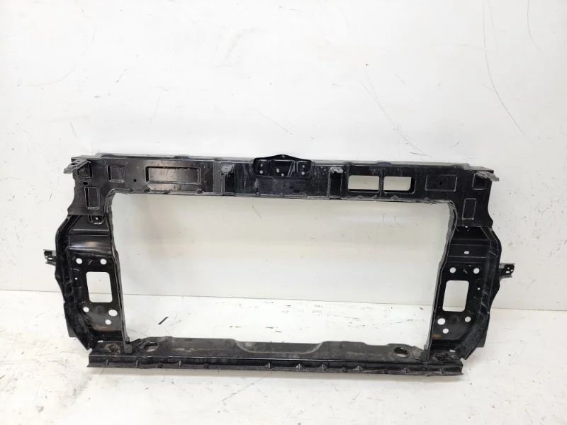 Панель передняя (телевизор) Hyundai Creta 2021-