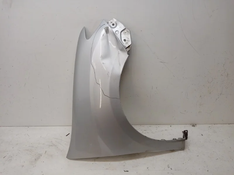 Крыло Renault Logan 2014-