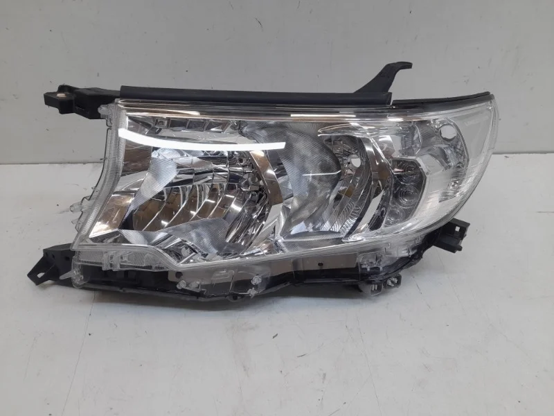 Фара Toyota Land Cruiser Prado 2017-2020 150