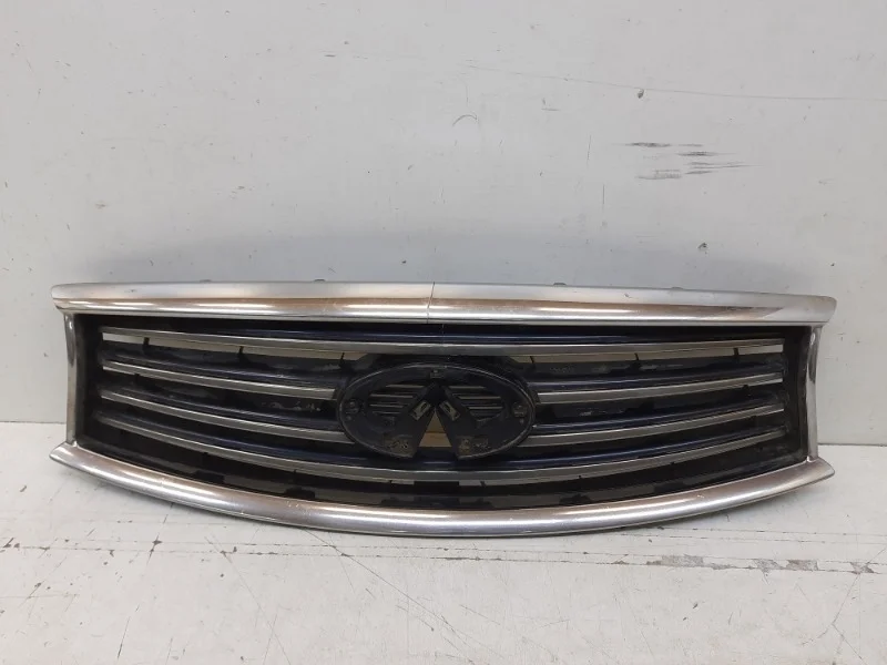 Решетка радиатора Infiniti QX70 2013-2019 S51