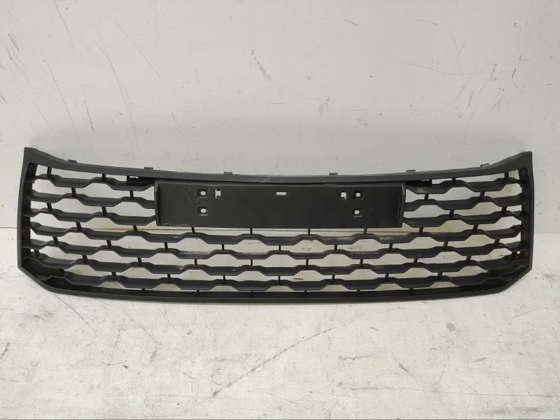 Решетка бампера Pajero Sport 2015- 3