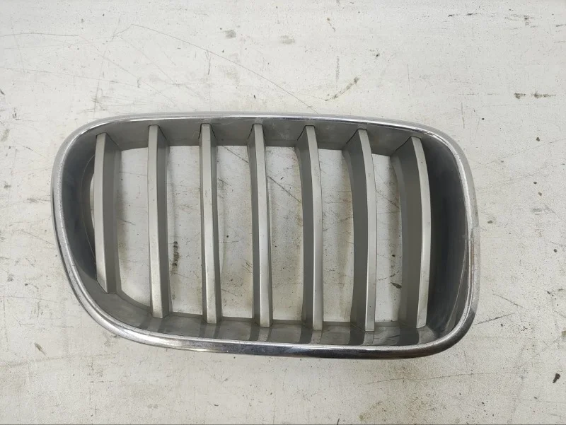 Решетка радиатора BMW X3 2010-2014 F25