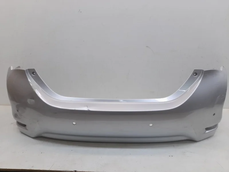 Бампер Toyota Corolla 2013-2019 E180