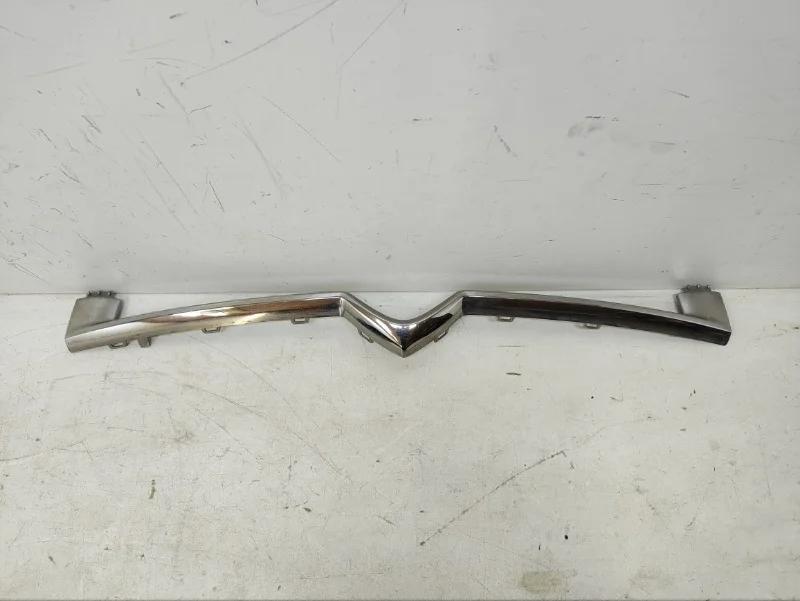 Решетка радиатора Citroen Berlingo 2008-