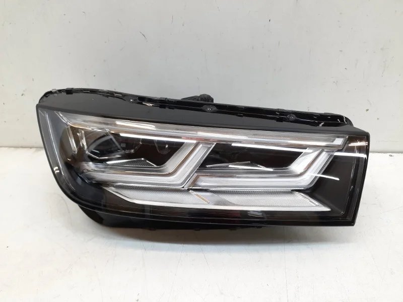 Фара AUDI Q5 2016-2020 FY