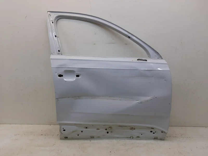 Дверь AUDI Q7 2015-2020 4M