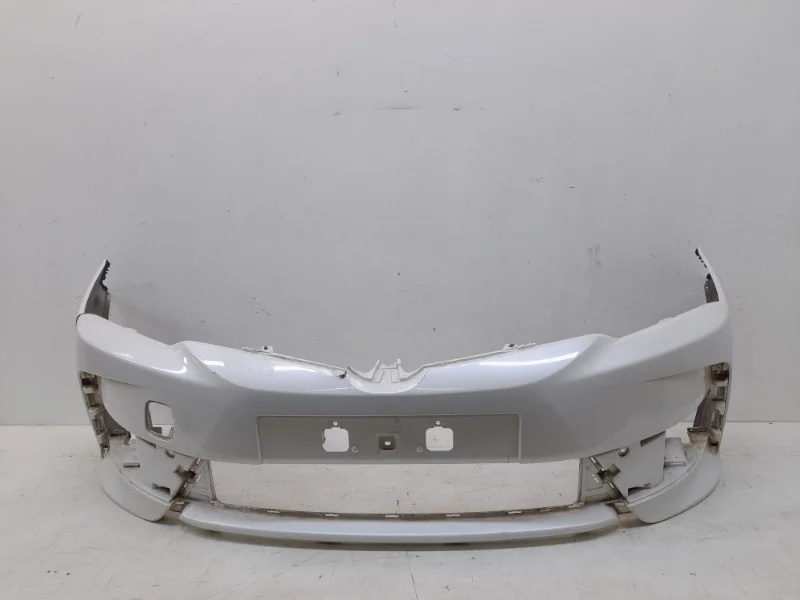Бампер Toyota Corolla 2016-2019 E180