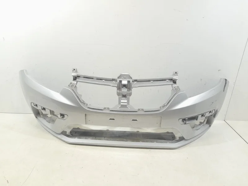 Бампер Renault Logan 2018-