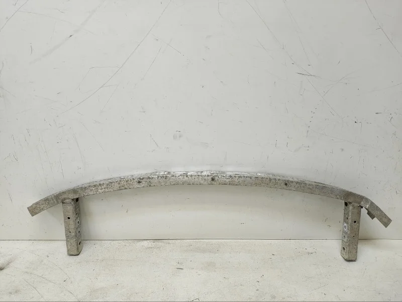 Усилитель бампера BMW 5er 2016- G30