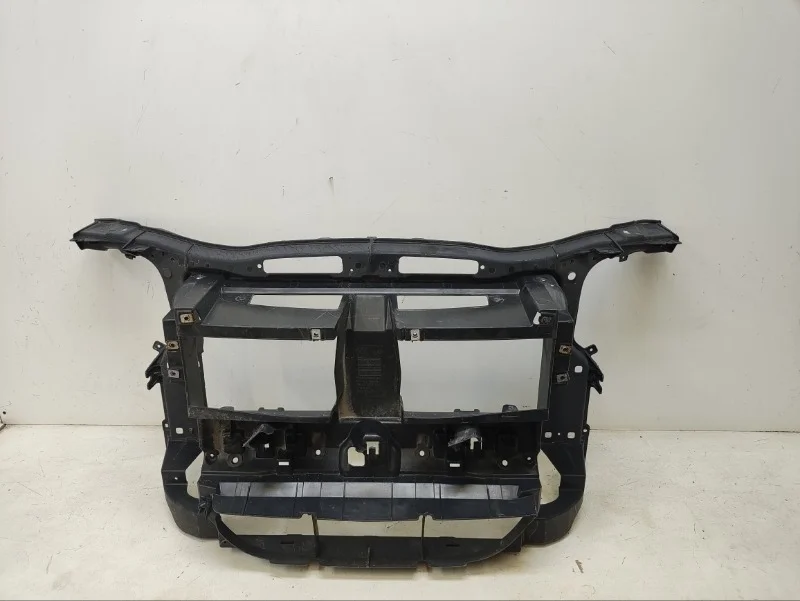 Панель передняя BMW X1 2009-2015 E84
