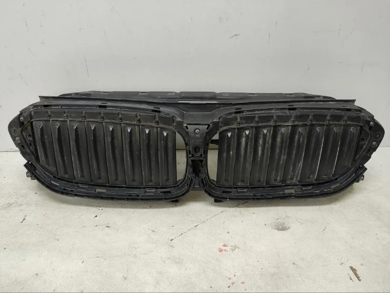 Решетка радиатора BMW 5er 2016- G30