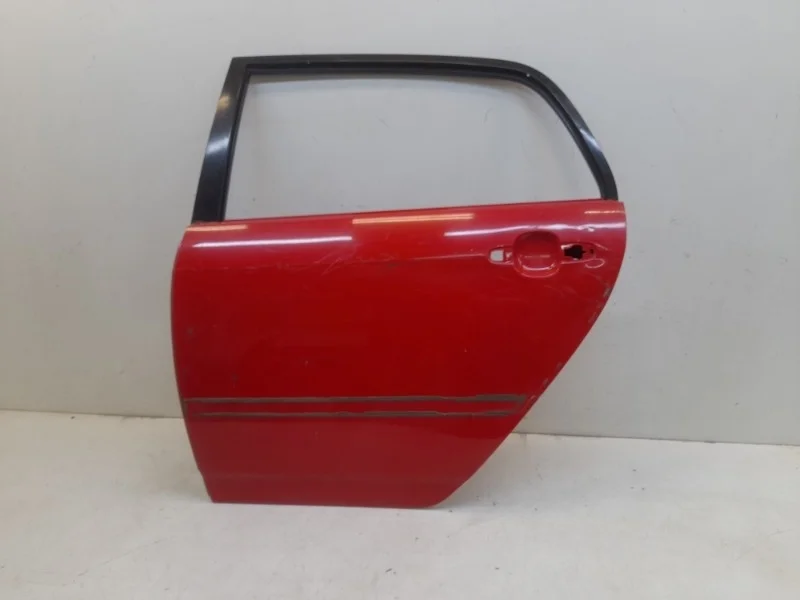 Дверь Toyota Corolla 2002-2006 E120