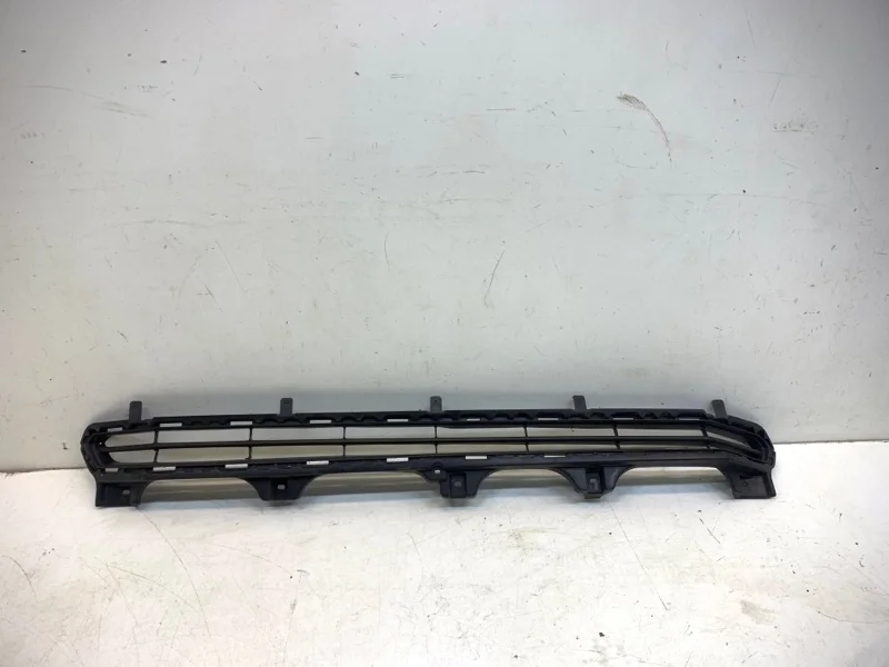 Решетка бампера Toyota Land Cruiser Prado 2017-2023 150