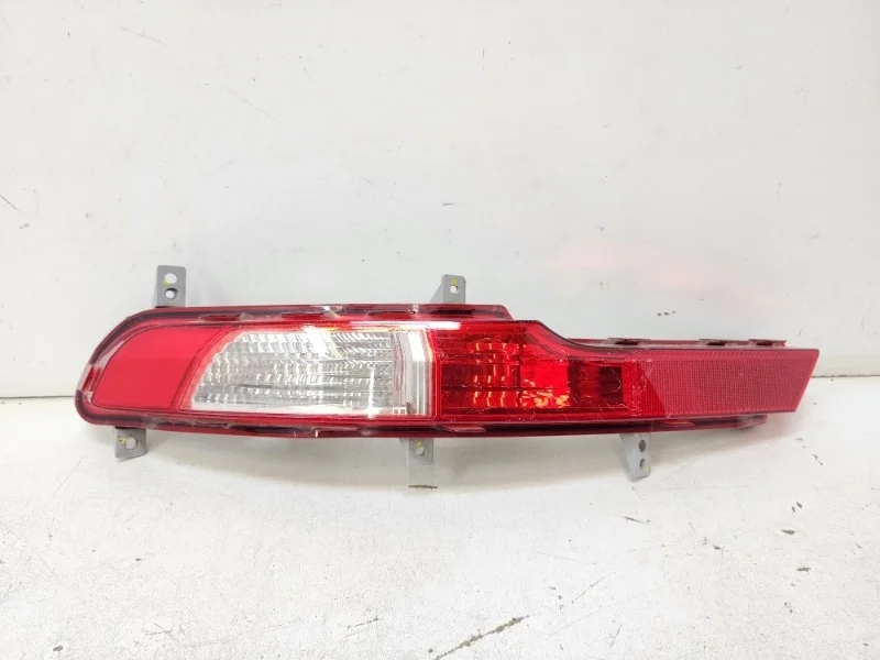 Фонарь противотуманный Kia Sportage c 2010-2015 3
