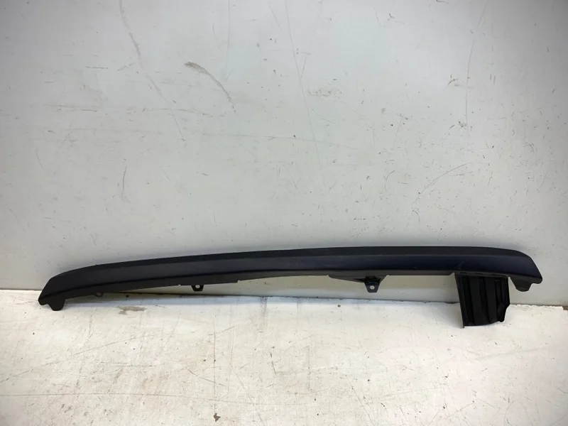 Накладка бампера Toyota Highlander 2013-2020