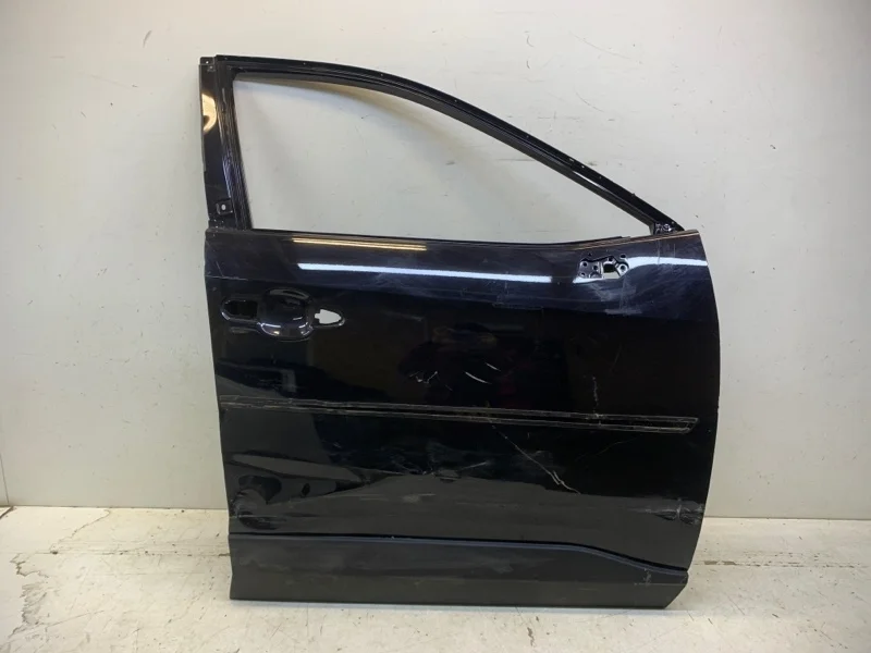 Дверь Toyota Rav4 2018-2023 50