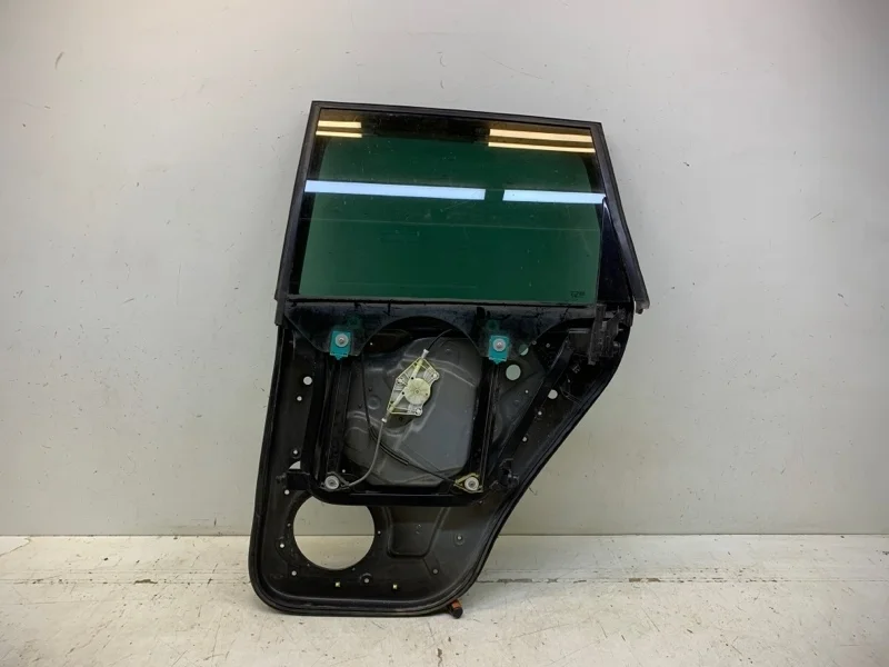 Каркас двери Volkswagen Touareg 2002-2010