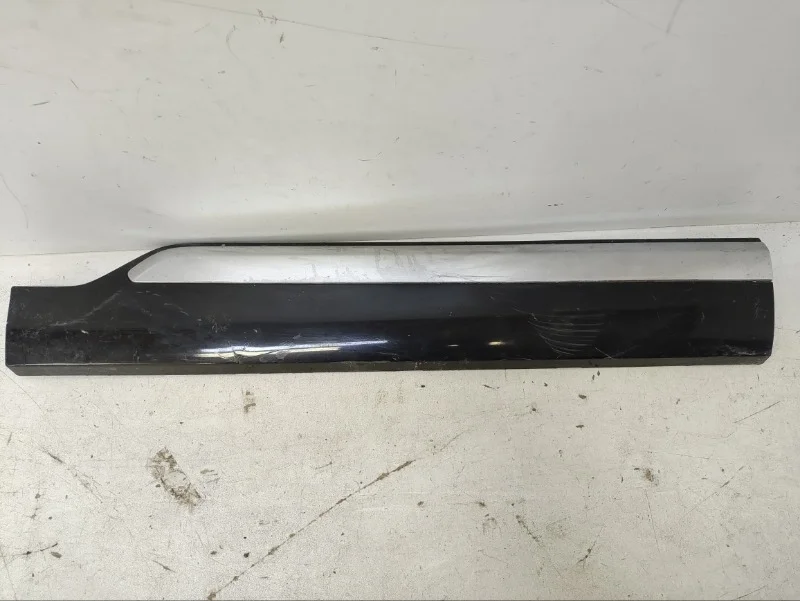 Накладка двери Volvo XC90 2015-