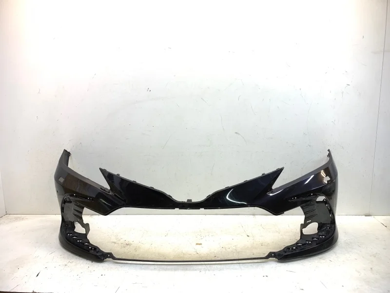 Бампер Toyota Camry 2020-2023 70