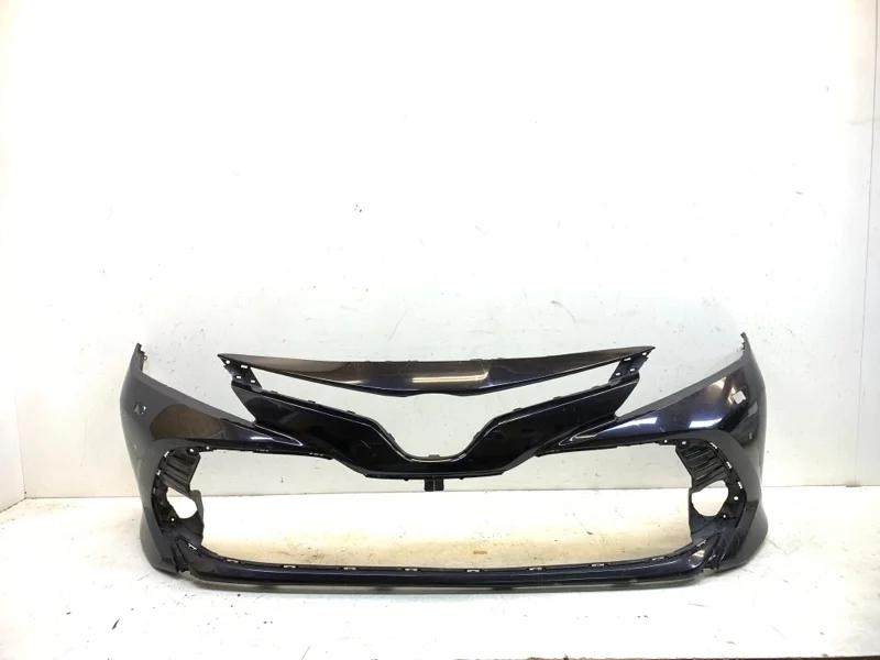 Бампер Toyota Camry 2017-2021 70