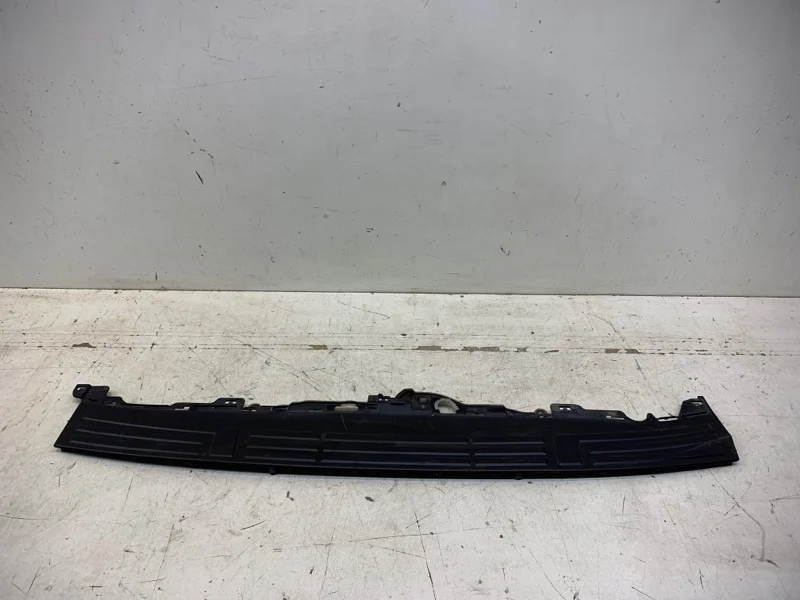 Накладка бампера Toyota Land Cruiser Prado 2009-2023 150