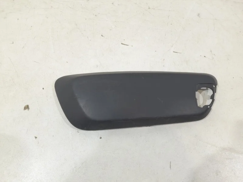 Накладка бампера Renault Sandero 2015-