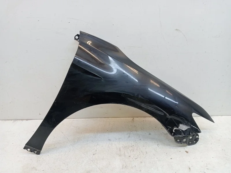 Крыло Toyota Camry 2017-2023 70