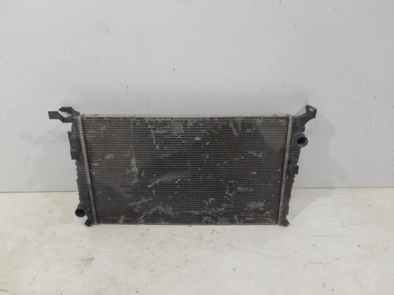 Радиатор охлаждения Nissan Terrano 2016- D10