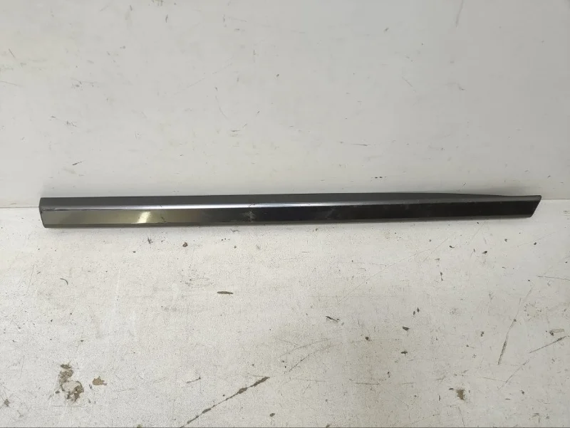 Накладка двери Land Rover Range Vogue 2012- L405