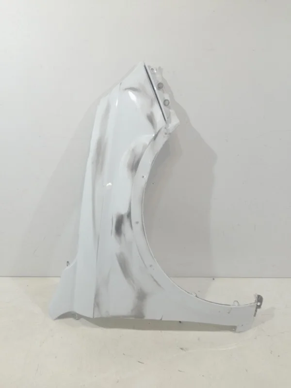 Крыло Lada Vesta 2017-