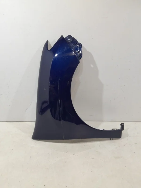 Крыло Renault Logan 2016