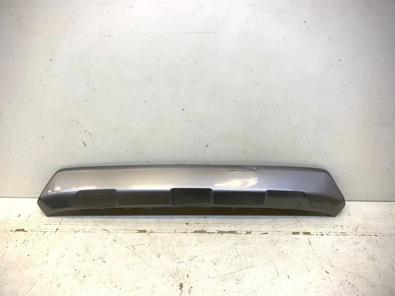 Накладка бампера Toyota Rav4 2018-2023 50