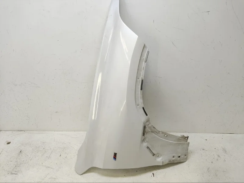 Крыло BMW X6 2019- G06